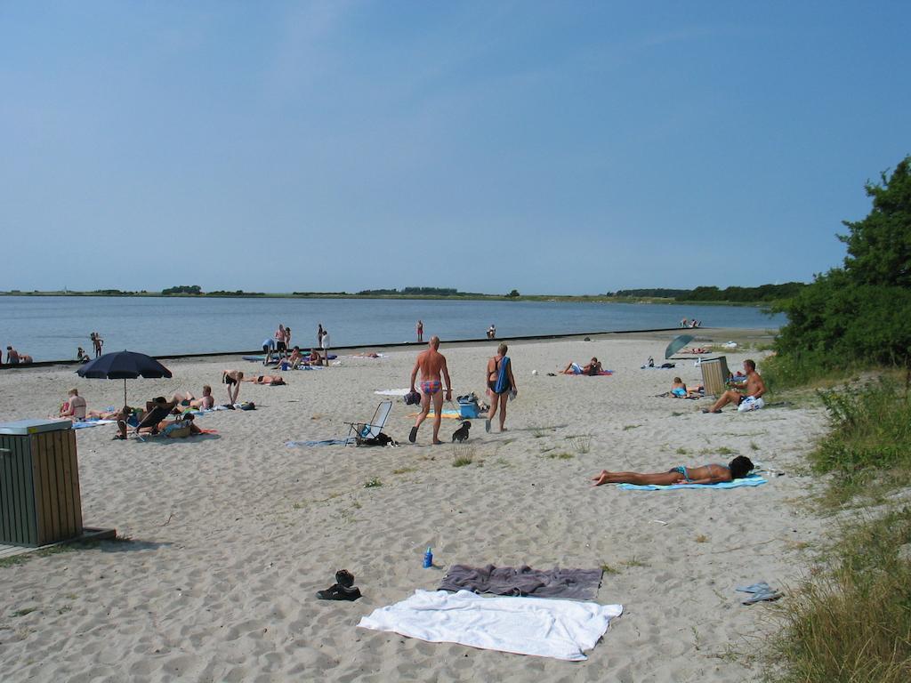 Nakskov Fjord Camping & Cottages ภายนอก รูปภาพ