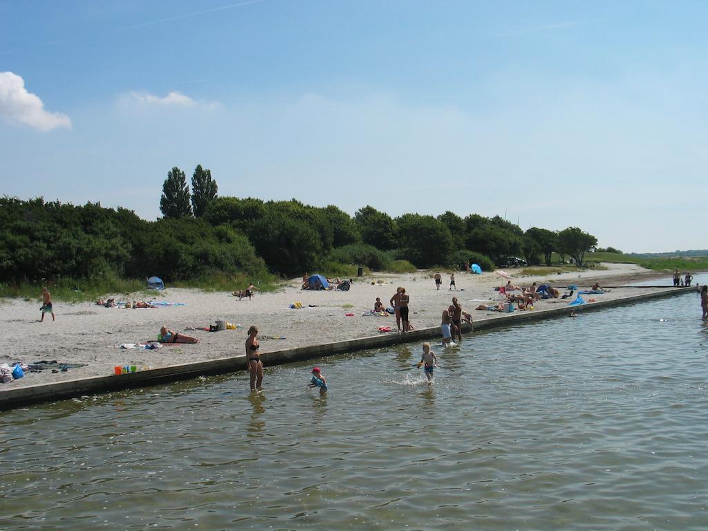 Nakskov Fjord Camping & Cottages ภายนอก รูปภาพ