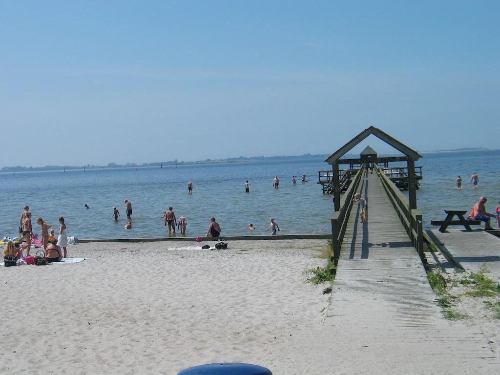 Nakskov Fjord Camping & Cottages ภายนอก รูปภาพ